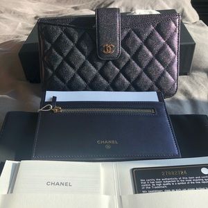 ⭐️SOLD ON M⭐️ Chanel Clutch Wallet